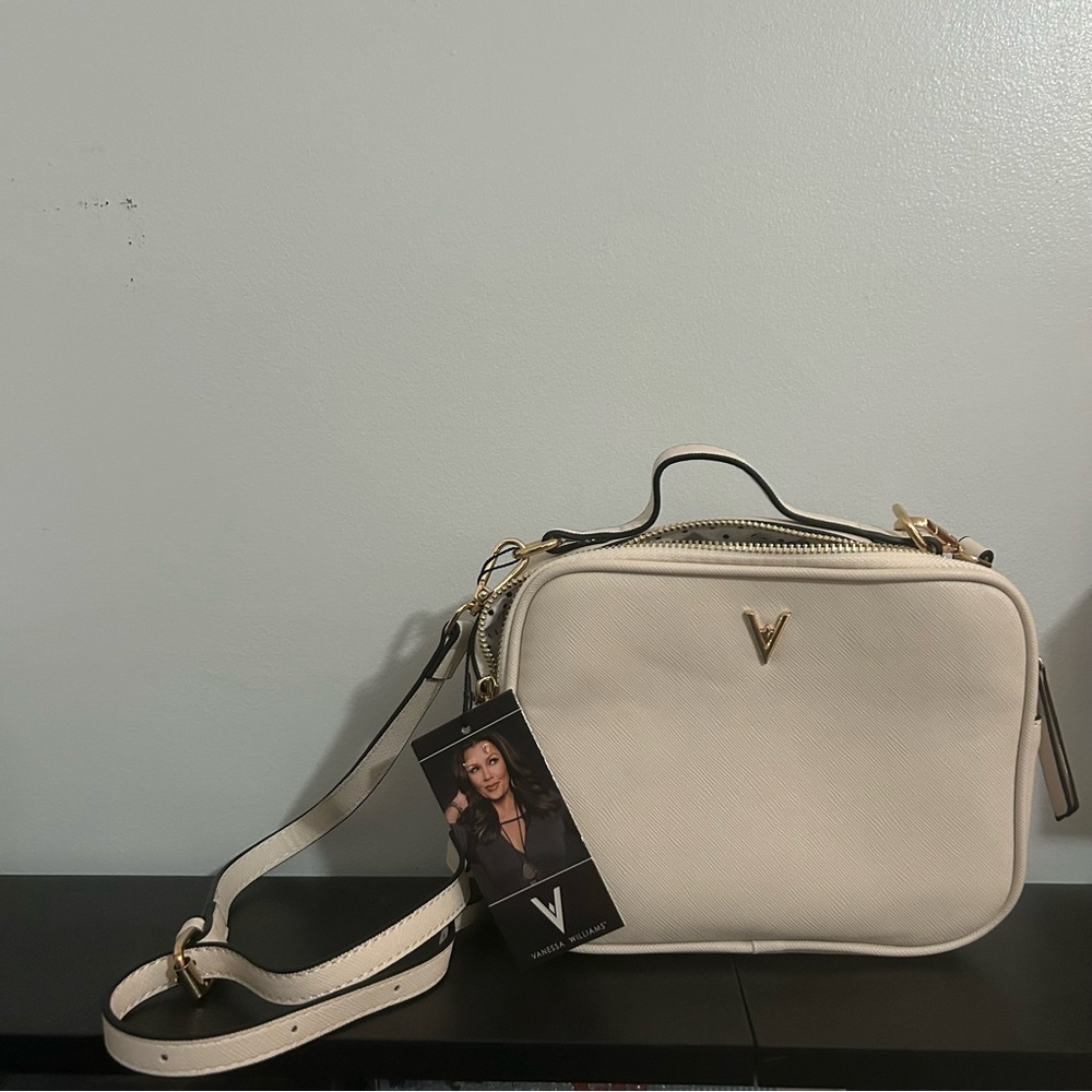 Vanessa Williams Lush Crossbody Camera Bag - Off White